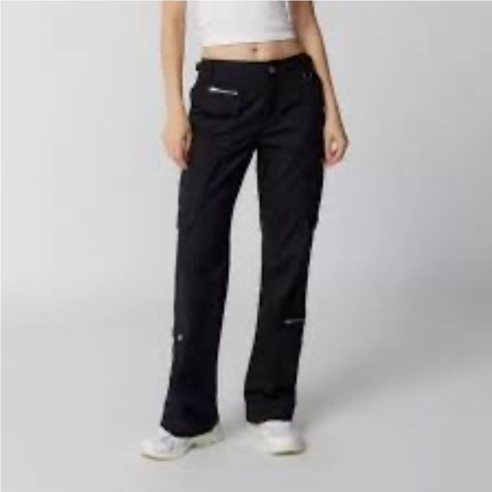 BDG Urban Outfitters Eliana Flat Front Flare Bootcut Cargo Pant Black Size 4